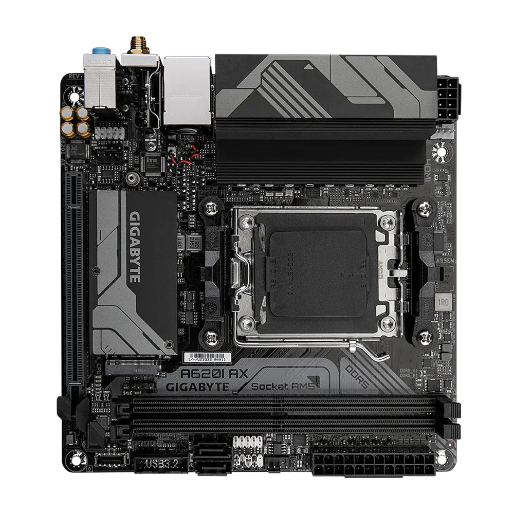 Gigabyte A620i Ax - 1.0 - Motherboard - Mini Itx - Socket Am5 - Amd A620